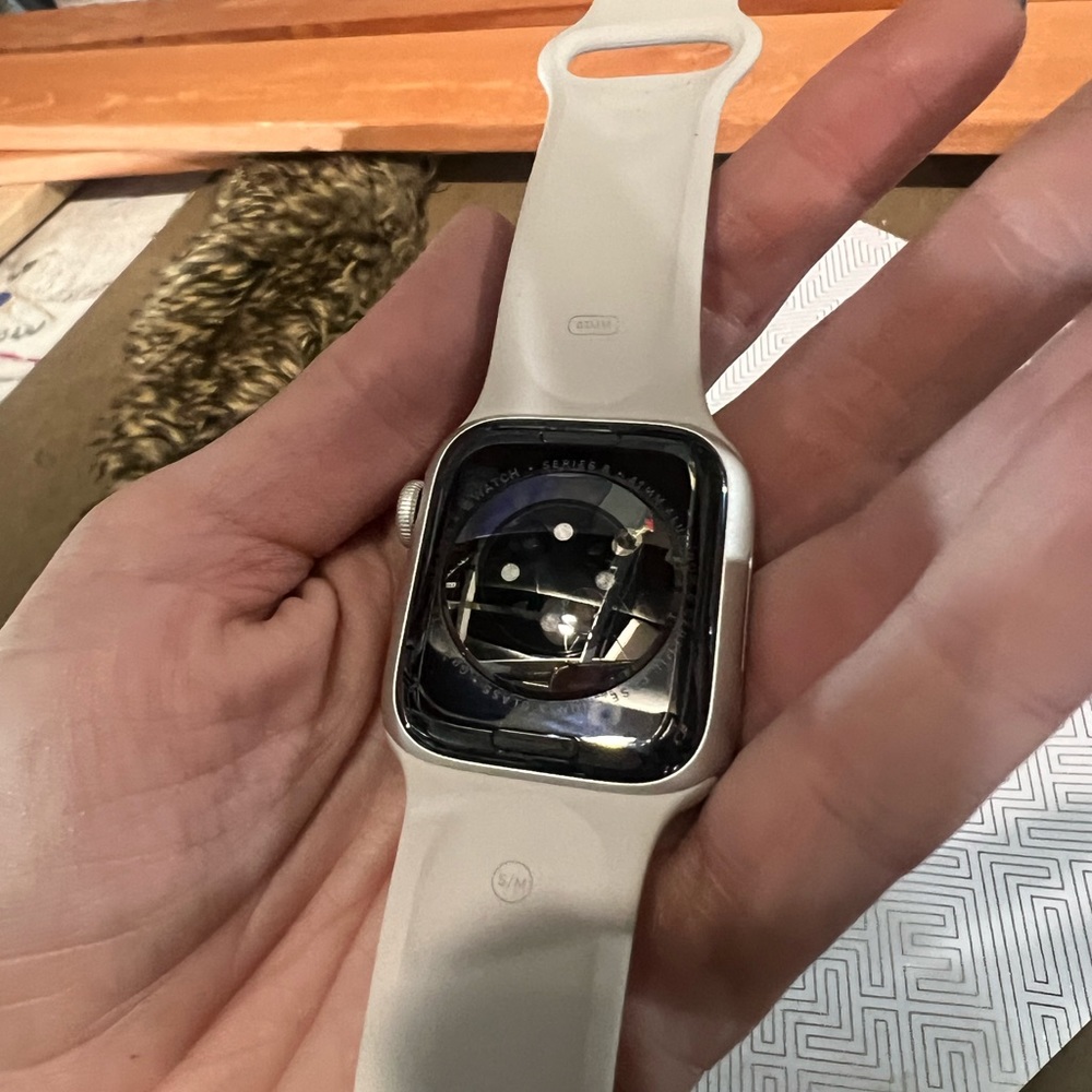 Apple 8 watch GPS and cellular